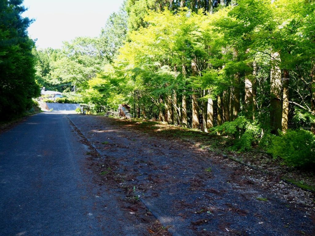 夢ロード青木_駐車場