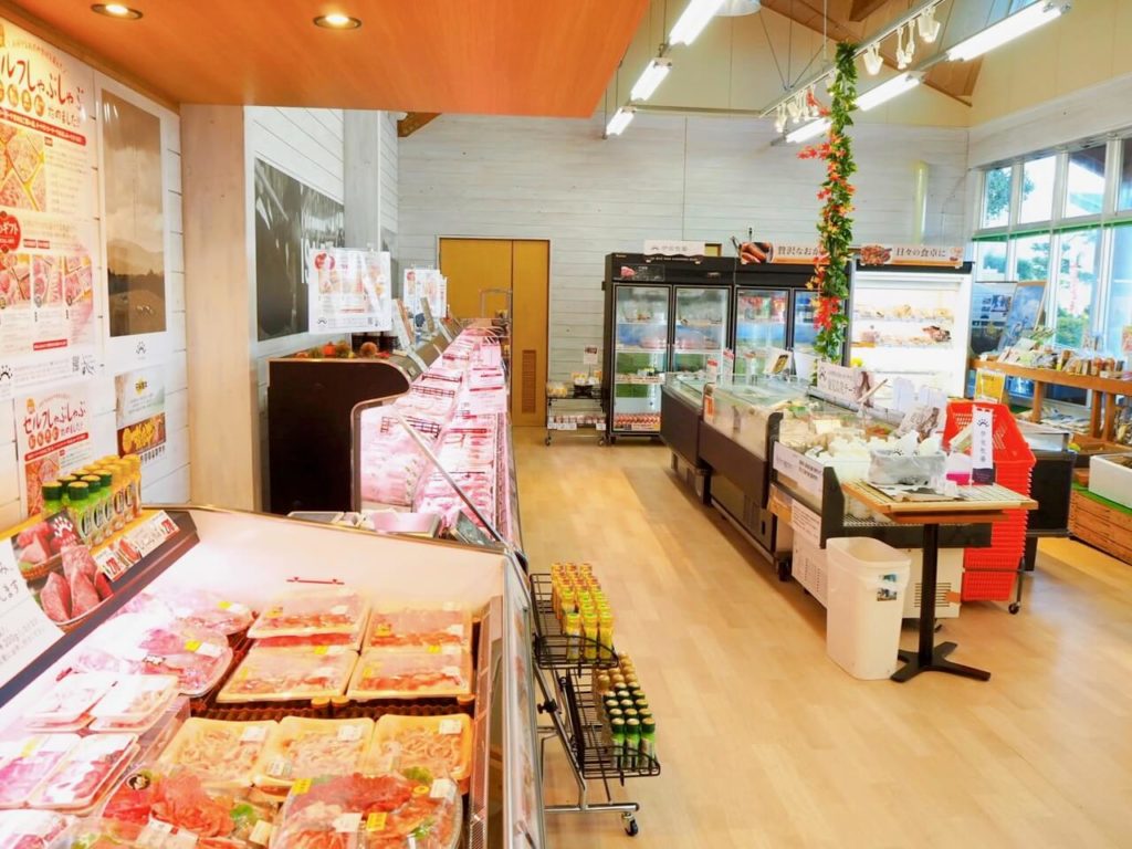 伊佐市　伊佐牧場直売所