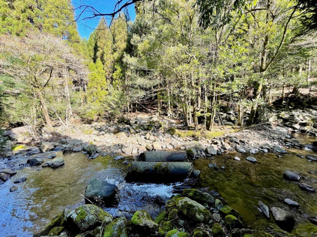 鹿児島県・熊本県・宮崎県の三県境_河原