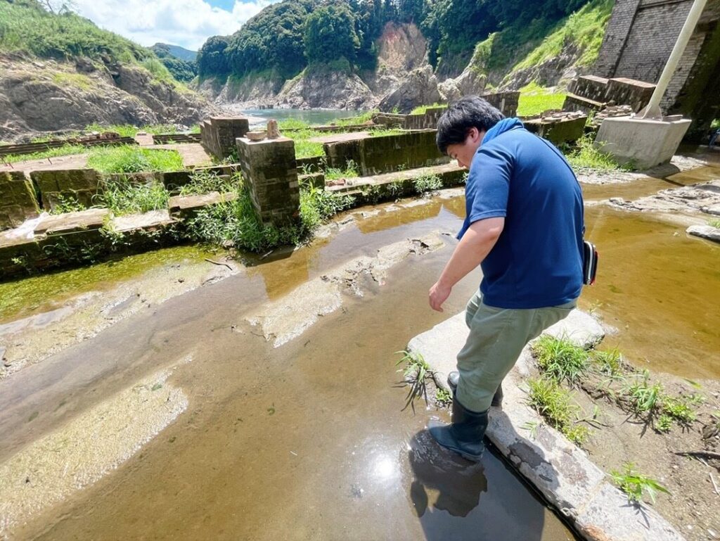 曽木発電所遺構_見学ツアー_中の様子