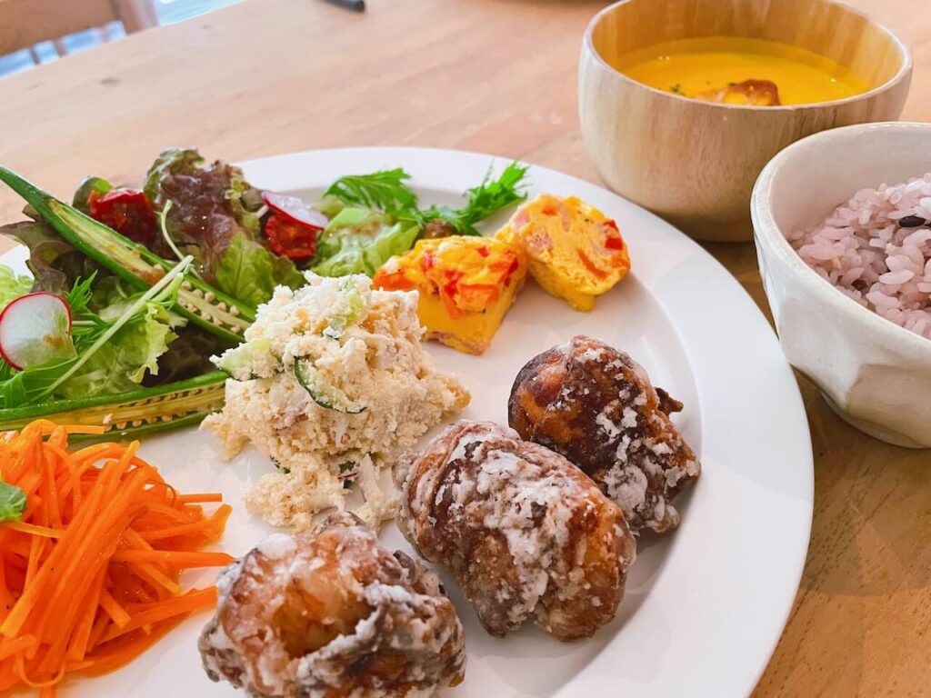 伊佐市 カフェ Endroit cache（アンドロワ カシェ） ランチ