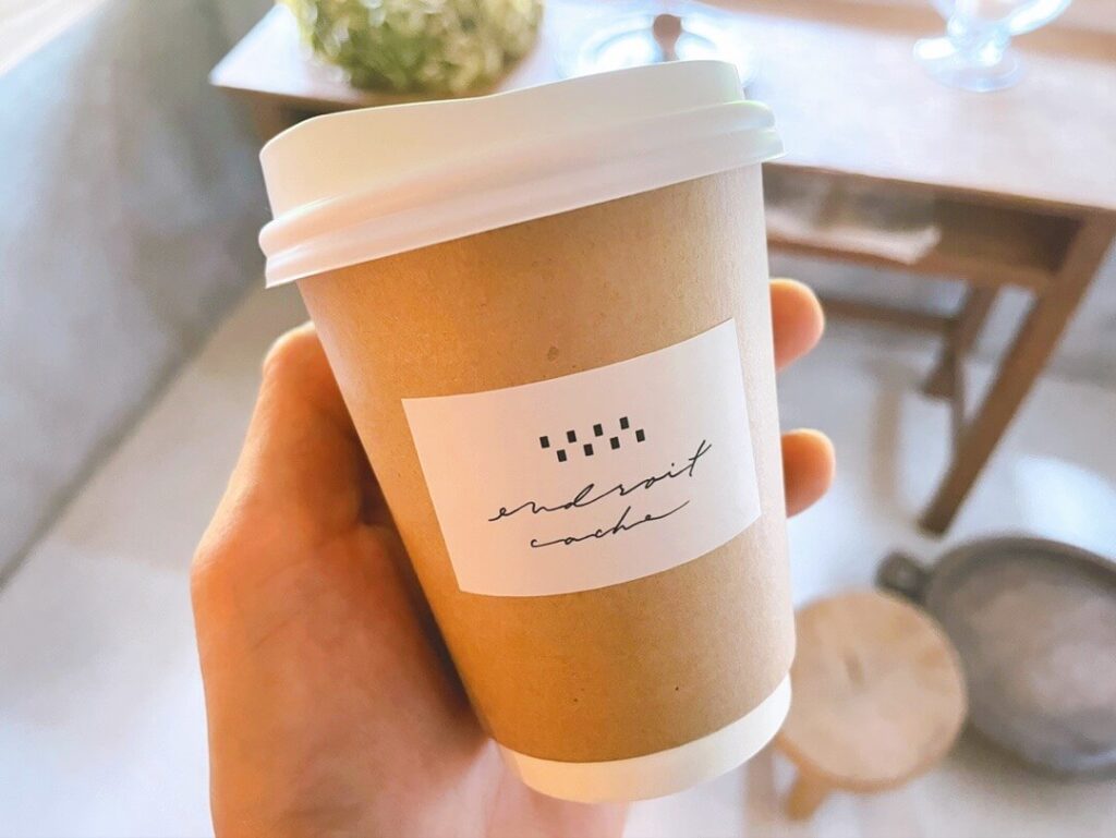 伊佐市 カフェ Endroit cache（アンドロワ カシェ） テイクアウトコーヒー