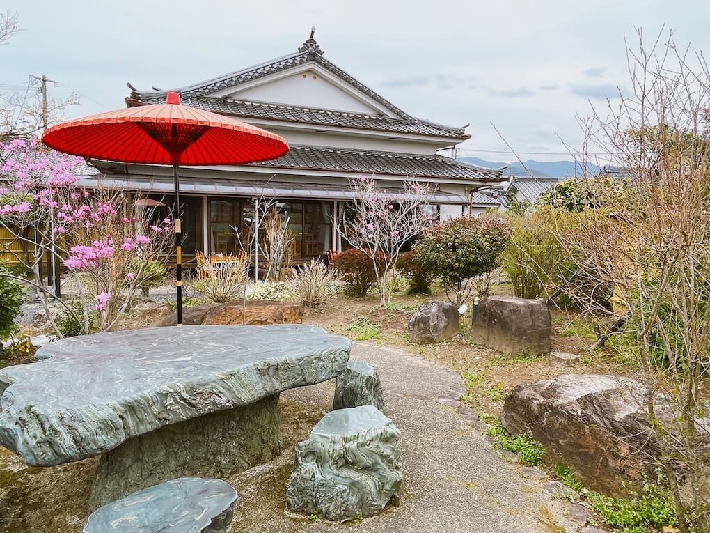 鹿児島県伊佐市_うどん蕎麦_柚子乃花_柚子の花_庭