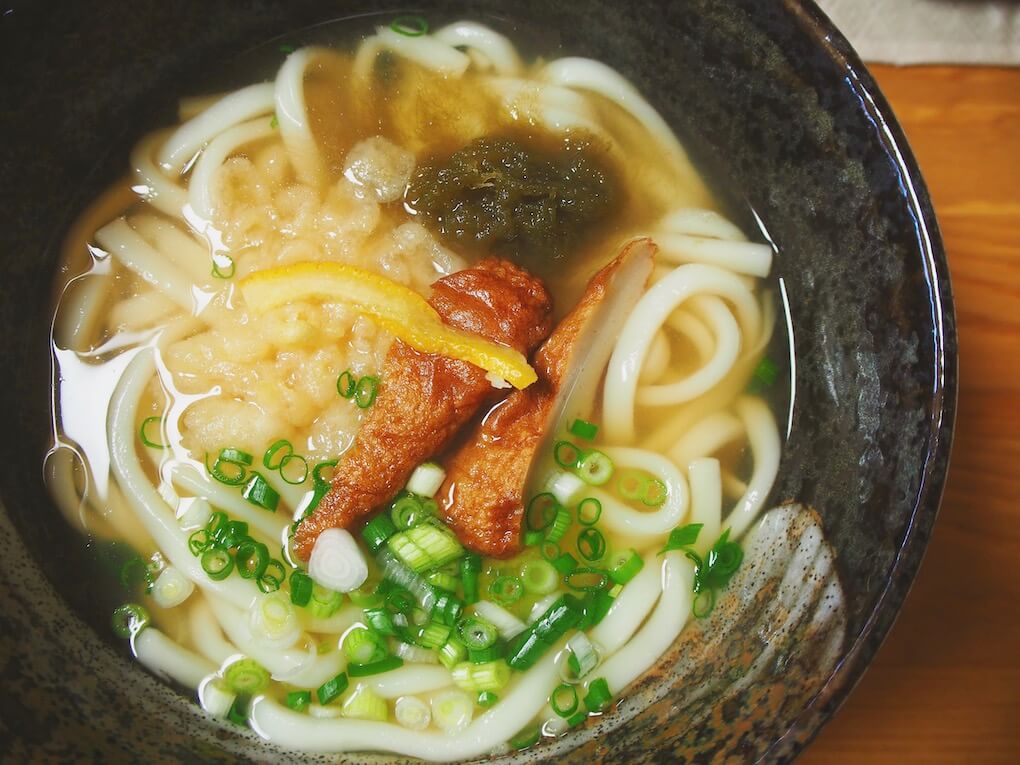 鹿児島県伊佐市_うどん蕎麦_柚子乃花_柚子の花_うどん
