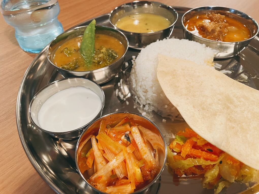 鹿児島県伊佐市_南インドカレー_スパイスカレー_南天竺屋（みなみてんじくや）_メニュー_ミールスランチ