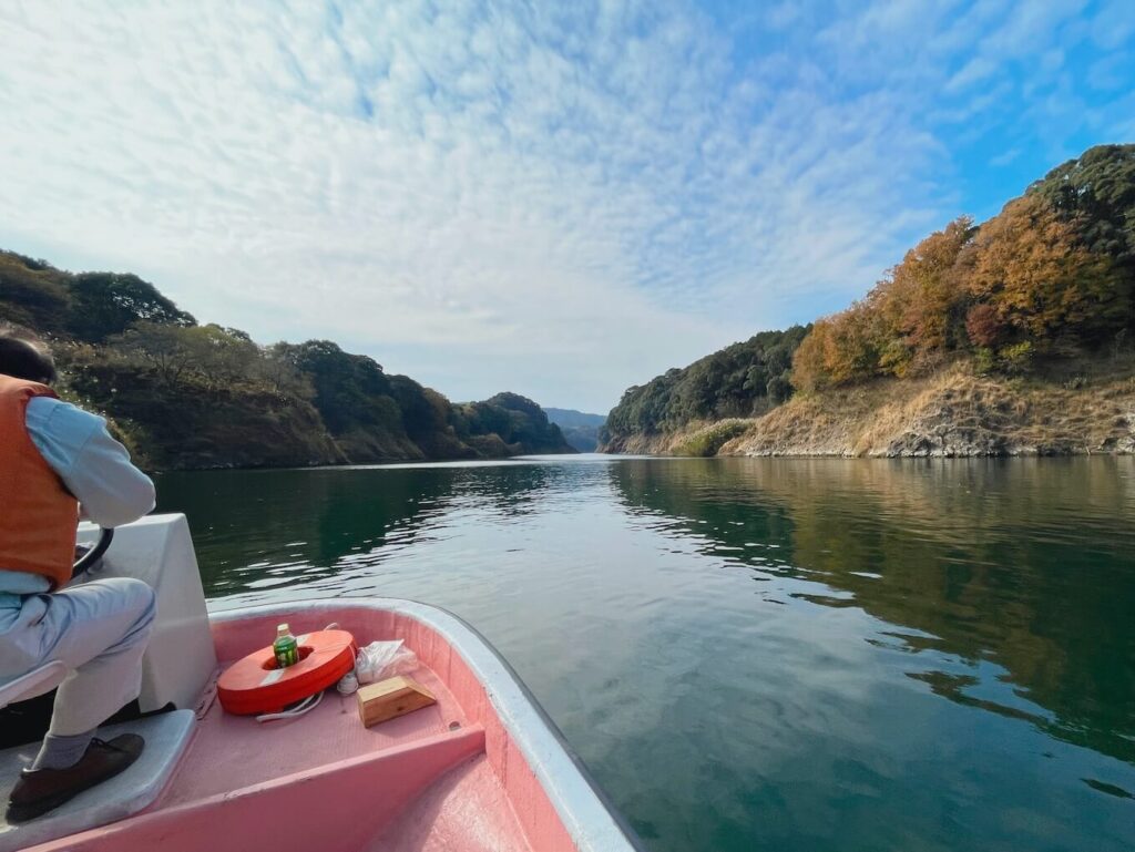 曽木発電所遺構_鶴田ダム大鶴湖遊覧船ツアー_船上の風景