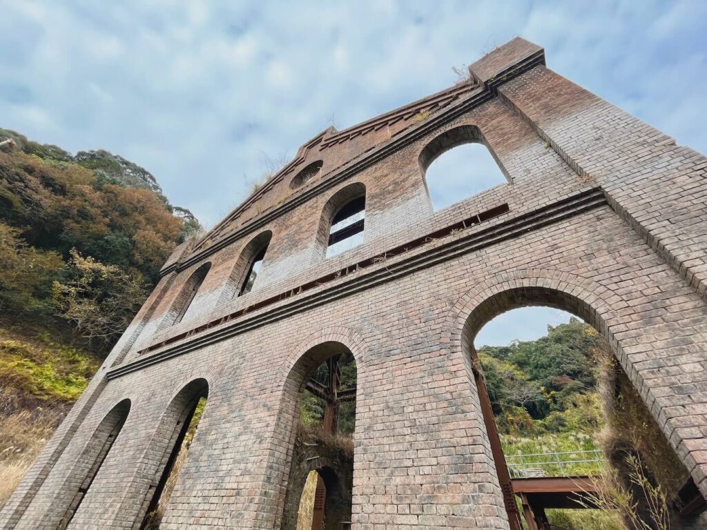 鶴田ダム大鶴湖遊覧船ツアー_船上の風景_曽木発電所遺構