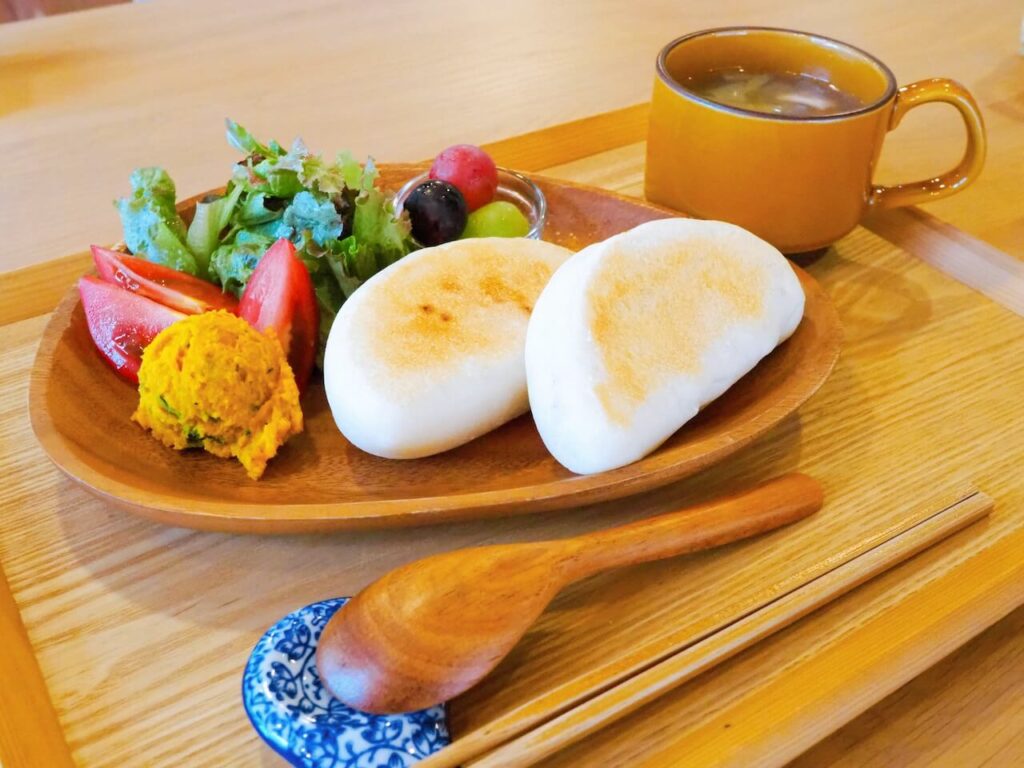 鹿児島県伊佐市_手作りパン_カフェFÏKA(フィーカ)_ランチのスープ&パニーニセット
