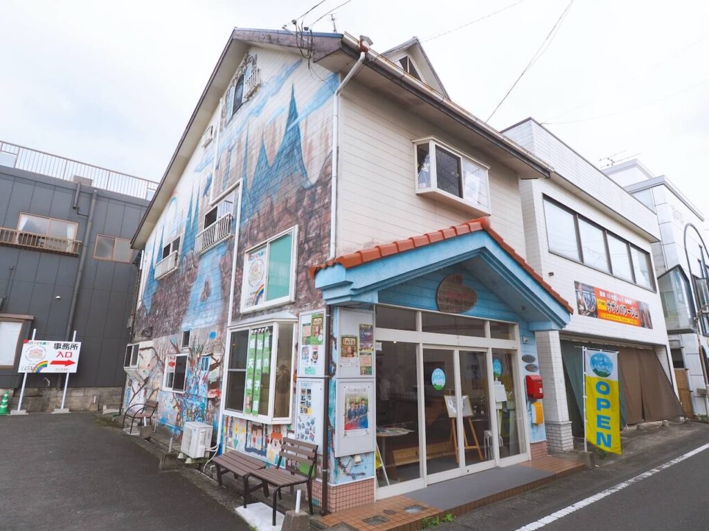 鹿児島県伊佐市_手作りパン_カフェFÏKA（フィーカ）_間借りするわがえのえんがわ外観