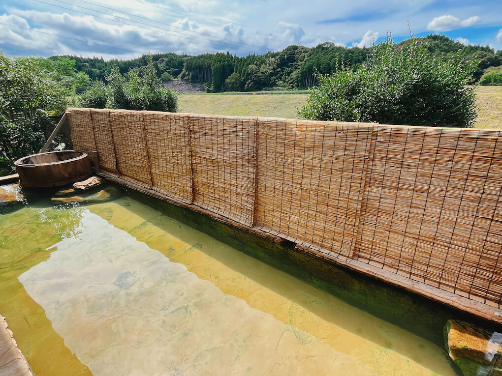 鹿児島県伊佐市_湯之尾温泉_早水荘_立ち寄り湯_露天風呂